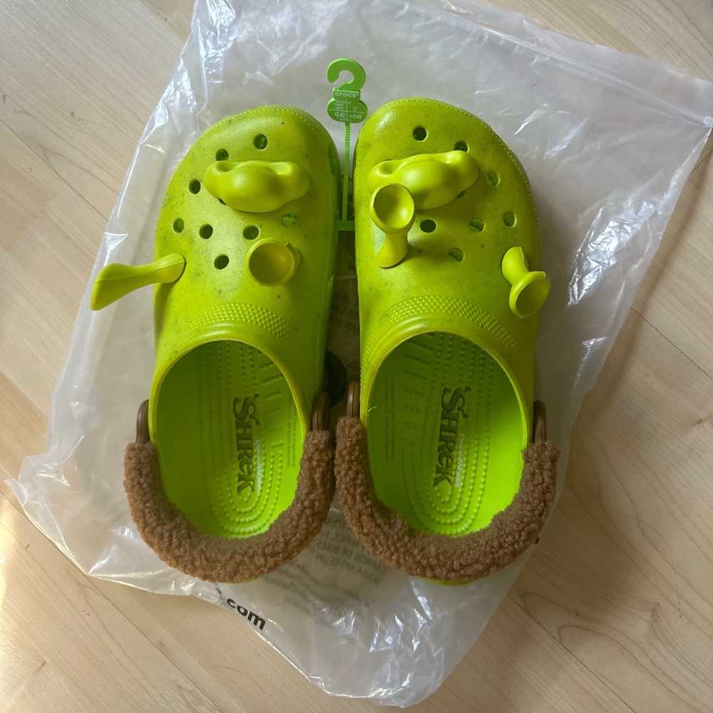 Crocs DreamWorks Collaboration, Shrek crocs